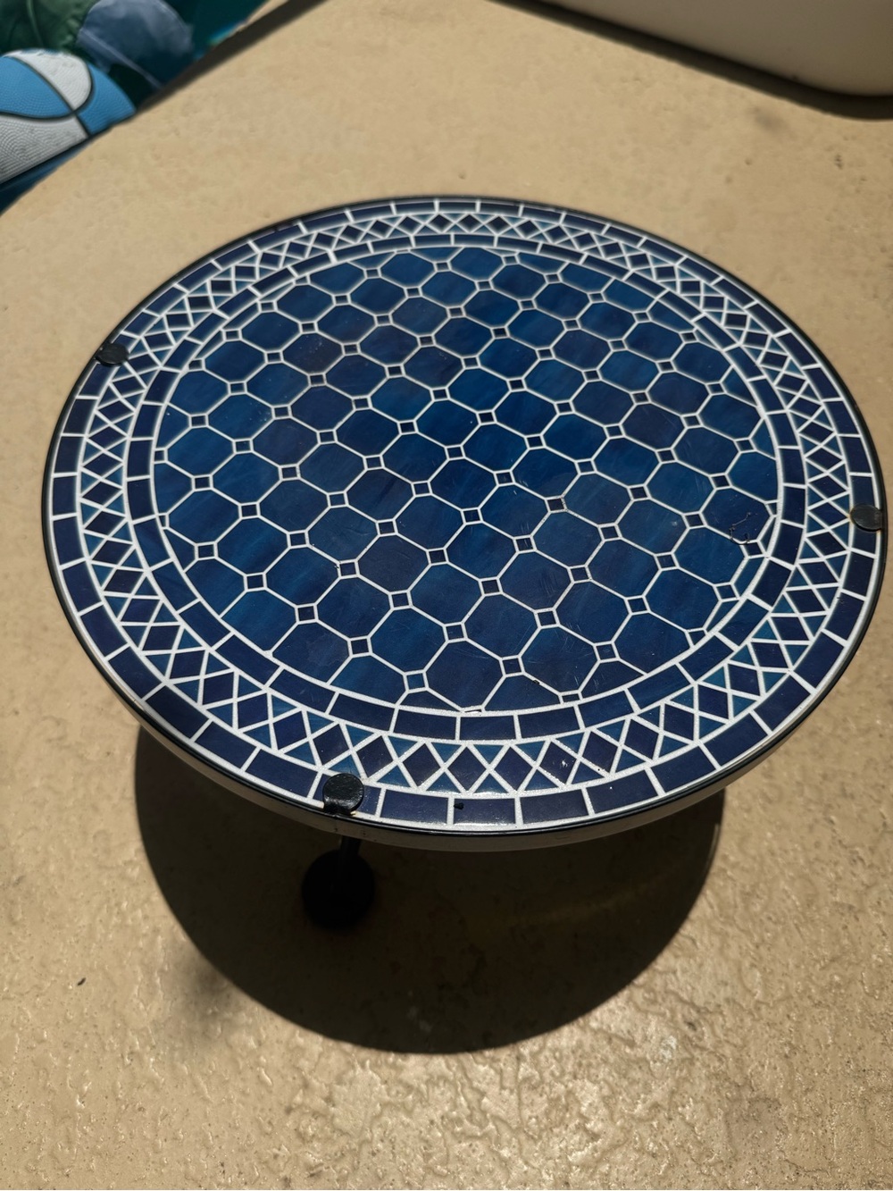 Round Blue Mosaic Plant Stand/ Riser